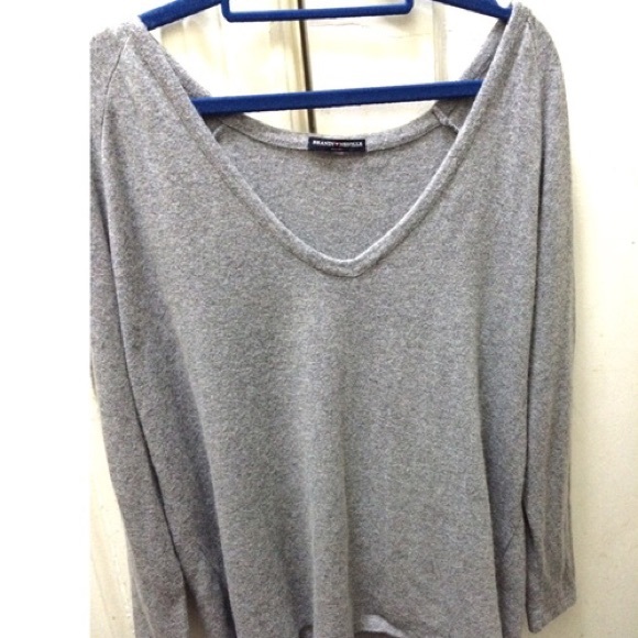 brandy melville grey v neck sweater